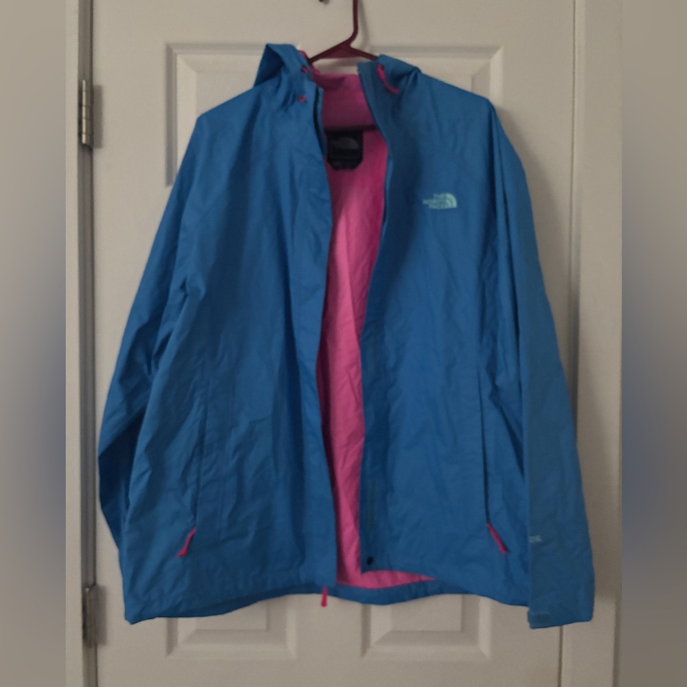 NWOT The North Face Women's Venture Jacket - Picture 2 of 4